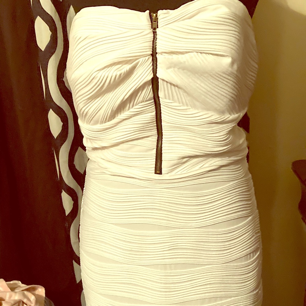 Strapless dress